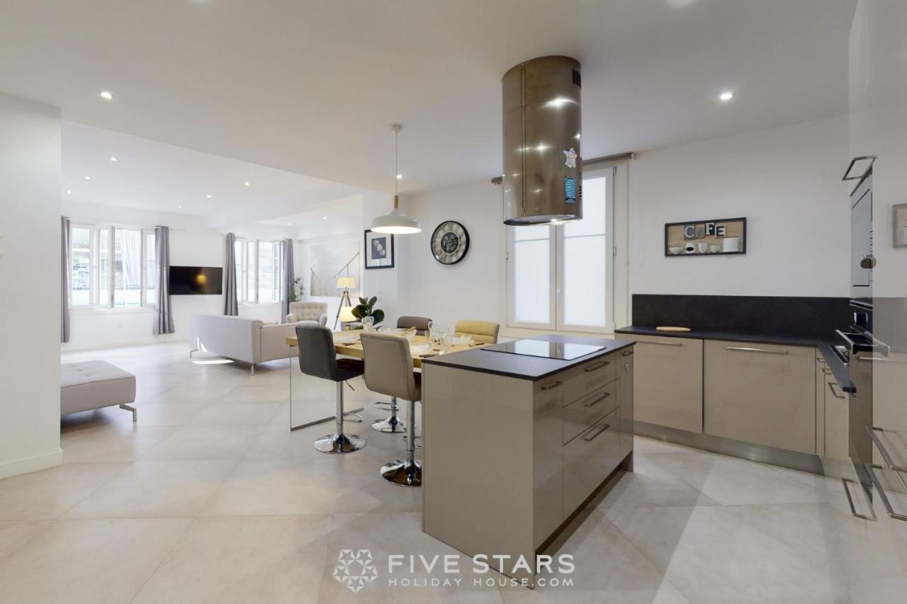 Grand Suite Promenade Five Stars Holiday House นีซ ภายนอก รูปภาพ